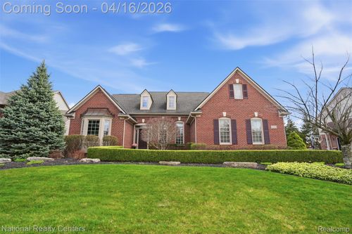 30304 Sterling Drive, Novi, MI, 48377 | Card Image