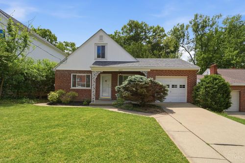 2819 Cortelyou Pl, Cincinnati, OH, 45213-1201 | Card Image