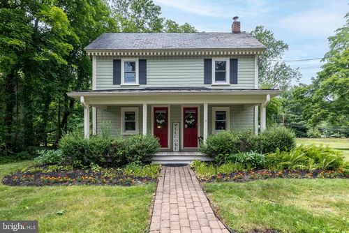 65 Mathews Ave, DOYLESTOWN, PA, 18901-5115 | Card Image