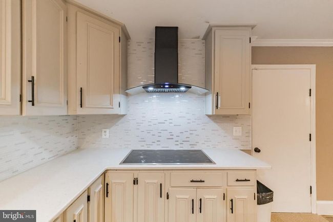 11301 Corobon Ln, House other with 4 bedrooms, 5 bathrooms and null parking in GREAT FALLS VA | Image 13
