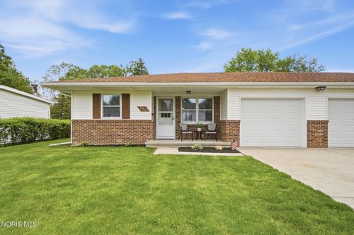 720 3rd St, Wauseon, OH, 43567-1021 | Card Image