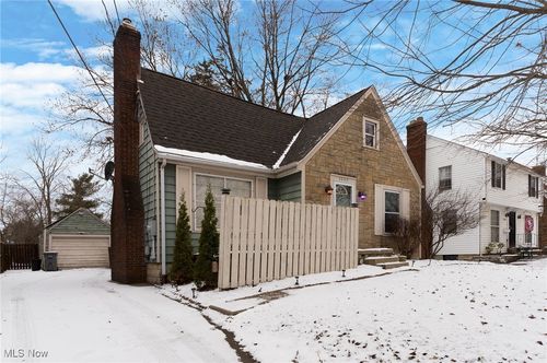 2242 Cordova Ave, Youngstown, OH, 44504-1813 | Card Image