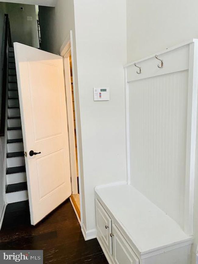 22370 Lucas Ter, Townhouse with 3 bedrooms, 4 bathrooms and null parking in ASHBURN VA | Image 38