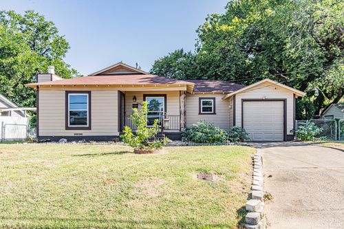 1002 W Sanford Street, Arlington, TX, 76012 | Card Image