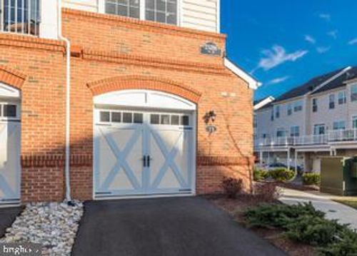 unit-114-23286 Southdown Manor Ter, ASHBURN, VA, 20148-8171 | Card Image