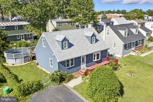 6 Carolina Ave, MORRISVILLE, PA, 19067-7517 | Card Image