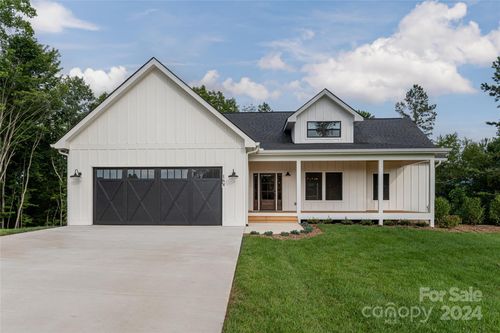 168 Country Drive, Mars Hill, NC, 28754 | Card Image