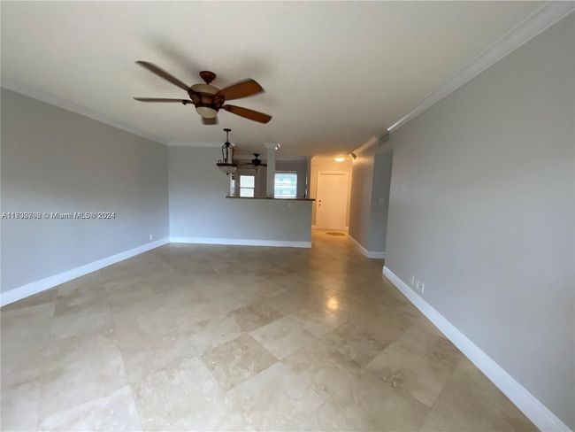 APT-301 - 232 Ne 12 Th Ave, Condo with 2 bedrooms, 2 bathrooms and null parking in Hallandale Beach FL | Image 12
