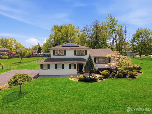 34 Ventnor Dr, Edison, NJ, 08820-2727 | Card Image