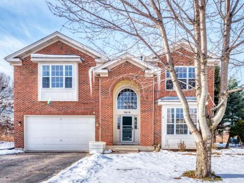 5610 Heartland Ct, Carpentersville, IL, 60110-3398 | Card Image