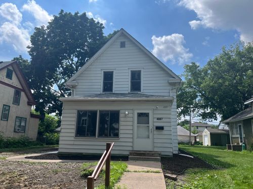 4007 Girard Avenue N, Minneapolis, MN, 55412 | Card Image