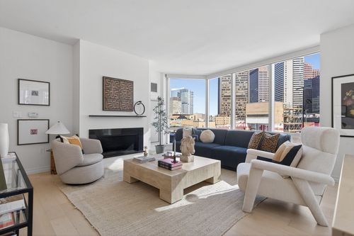 1408-1 Franklin St, Boston, MA, 02110 | Card Image