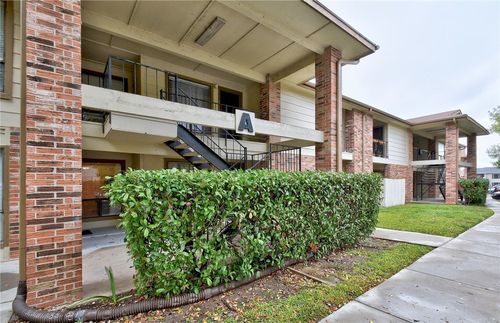 apt-112-1705 Crossing Pl, Austin, TX, 78741-3229 | Card Image