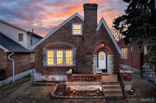 6430 Sutherland Avenue, St Louis, MO, 63109 | Card Image