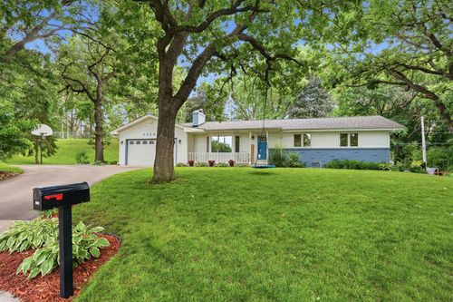 13224 Taylor Pl, Burnsville, MN, 55337-2750 | Card Image