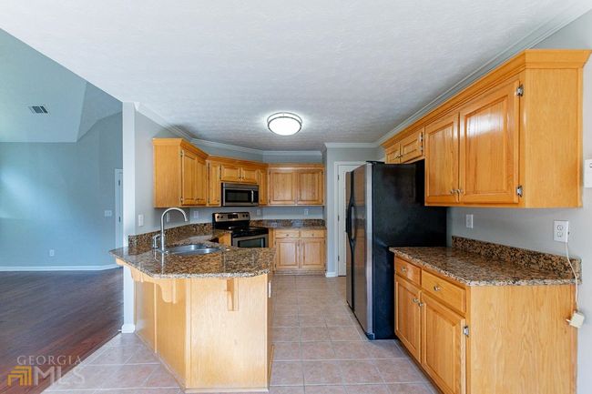 3650 Burnt Hickory Dr, House other with 4 bedrooms, 3 bathrooms and 2 parking in Dacula GA | Image 4
