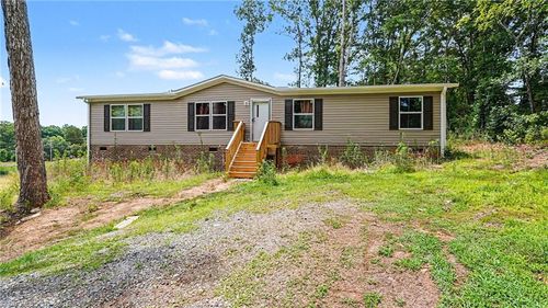 380 Avenue J, Lexington, NC, 27292-6699 | Card Image