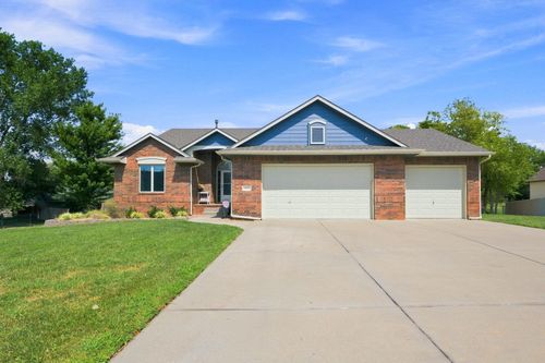 1303 S Ravenwood Ct, Derby, KS, 67037-8747 | Card Image