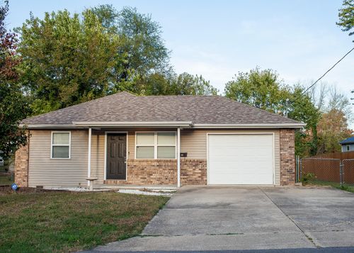 410 N Wilson Ave, Bolivar, MO, 65613-1659 | Card Image