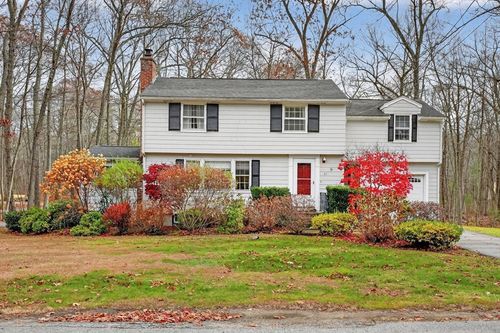 21 Fairbanks Rd, Chelmsford, MA, 01824-1311 | Card Image