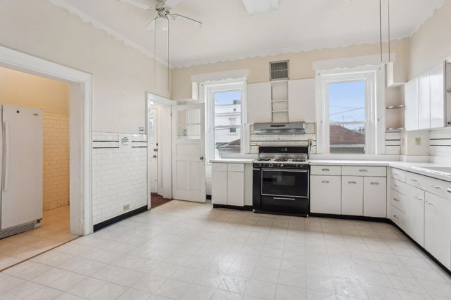 102 S Derby Ave, House other with 12 bedrooms, 6 bathrooms and 2 parking in Ventnor City NJ | Image 20