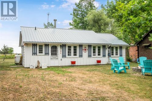 17386 Lakeshore Rd, Morpeth, ON, N0P1X0 | Card Image