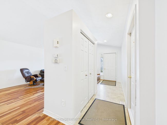 172 Park Dr, House other with 3 bedrooms, 2 bathrooms and 4 parking in Wingham ON | Image 5
