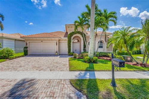 522 Les Jardin Dr, Palm Beach Gardens, FL, 33410-1608 | Card Image