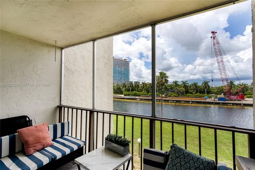 304-601 Three Islands Blvd, Hallandale Beach, FL, 33009-2818 | Card Image