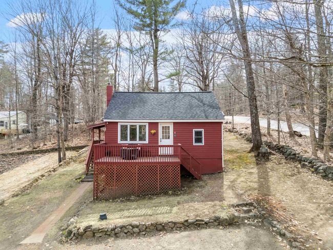 4 Maple Ave, House other with 1 bedrooms, 1 bathrooms and null parking in Gilmanton NH | Image 25