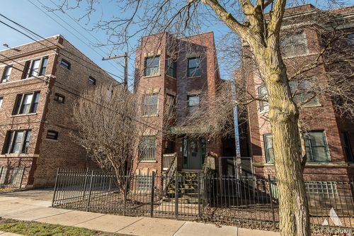 apt-3-120 N Keeler Ave, CHICAGO, IL, 60624-4528 | Card Image