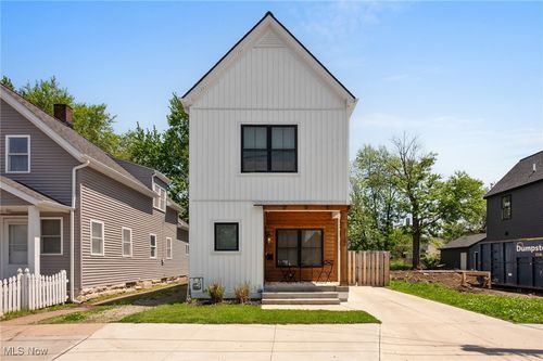 3127 W 17th Pl, Cleveland, OH, 44109-1740 | Card Image