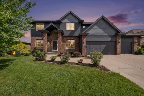 17212 Chutney Dr, Omaha, NE, 68136-1477 | Card Image