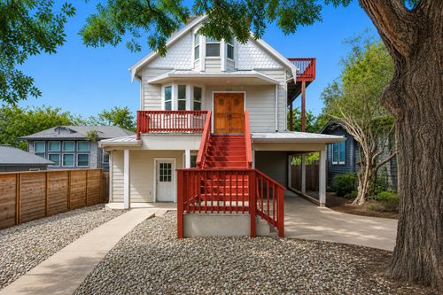 2003 E 9th St, Austin, TX, 78702-3437 | Card Image