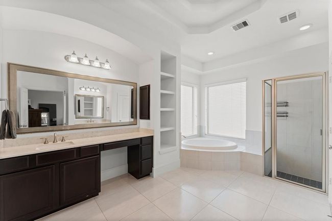 31013 Sunfall Trail Ln, House other with 4 bedrooms, 3 bathrooms and 2 parking in Spring TX | Image 11