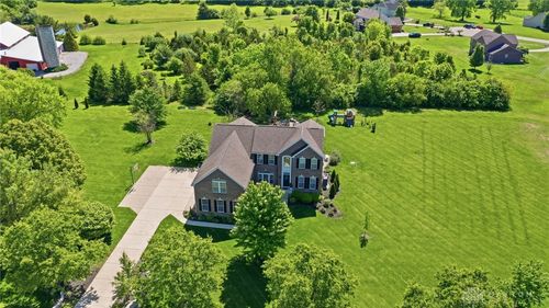 7490 Silver Lake Dr, Waynesville, OH, 45068-8231 | Card Image