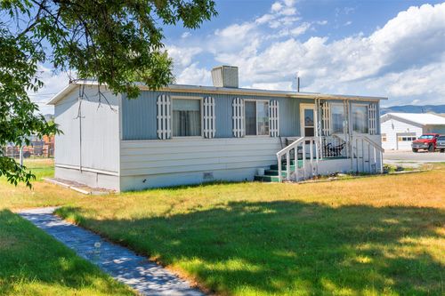 515 N Cedar St, Townsend, MT, 59644-2103 | Card Image