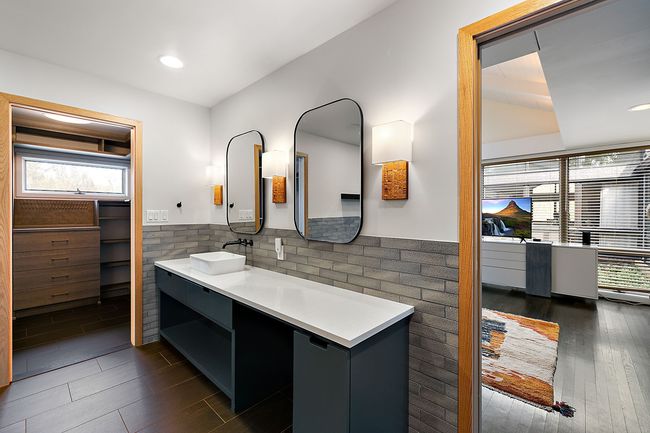19911 Old Pond Ct, House other with 4 bedrooms, 4 bathrooms and null parking in Beverly Hills MI | Image 17