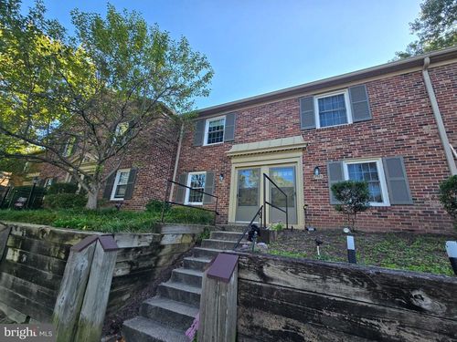 611-8363 Dunham Ct, SPRINGFIELD, VA, 22152-1118 | Card Image