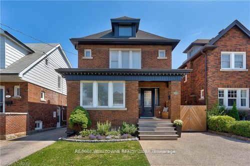 23 Ottawa St S, Hamilton, ON, L8K2C9 | Card Image