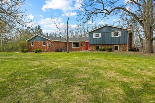 8810 W Tulip Tree Dr, Muncie, IN, 47304-8934 | Card Image