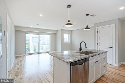 apt-6-1710 Cambridge St, PHILADELPHIA, PA, 19130-1524 | Card Image