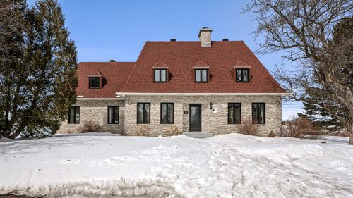 354 Rte 138, Saint-Augustin-de-Desmaures, QC, G3A1G8 | Card Image