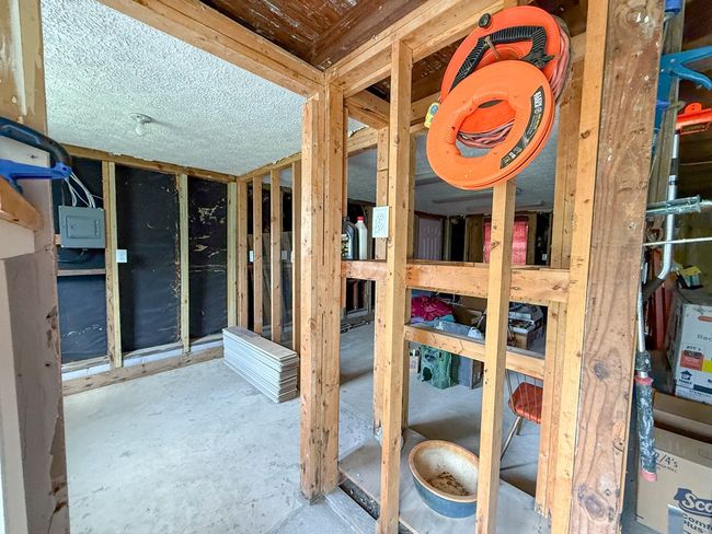 1901 Long Ave, House other with 3 bedrooms, 2 bathrooms and 4 parking in Port St. Joe FL | Image 41
