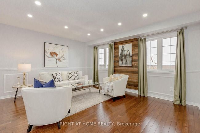 958 Audley Rd N, House attached with 3 bedrooms, 3 bathrooms and 1 parking in Ajax ON | Image 24