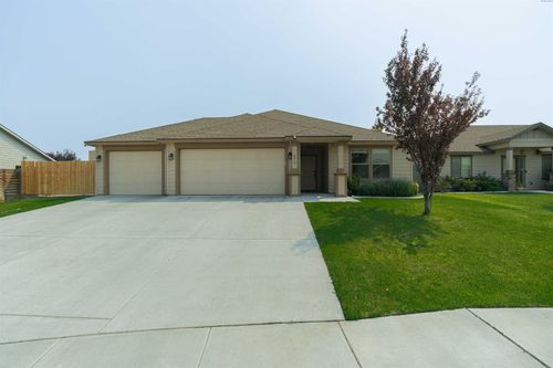 6017 Cotswold Ln, Pasco, WA, 99301-0001 | Card Image
