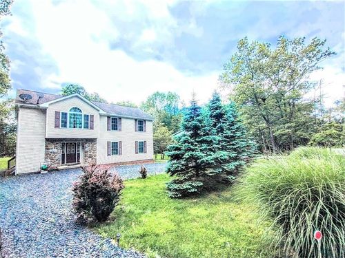 146 Hunter Lane, Penn Forest Township, PA, 18210 | Card Image