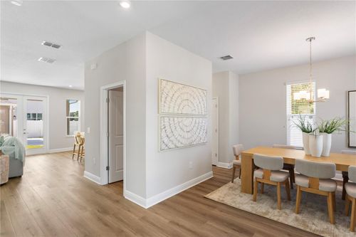 1305 W Nassau St, Tampa, FL, 33607-5531 | Card Image