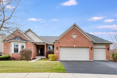 2437 Cape Cod Circle, Elgin, IL, 60124 | Card Image