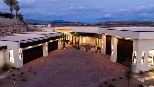 2895 E Granite Way, St George, UT, 84790 | Card Image